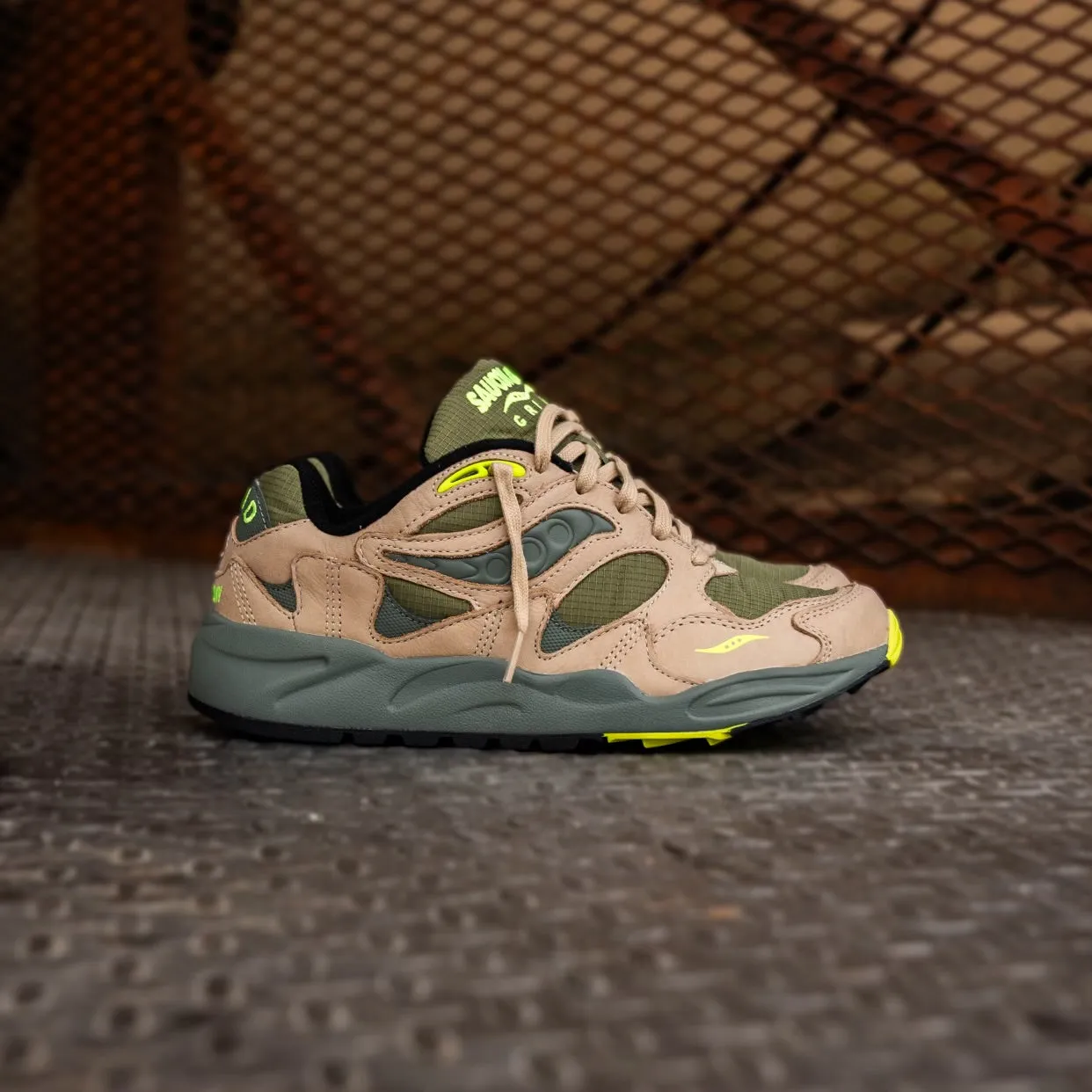 Mens Saucony Grid Shadow 2 Premium (Avocado/Volt)