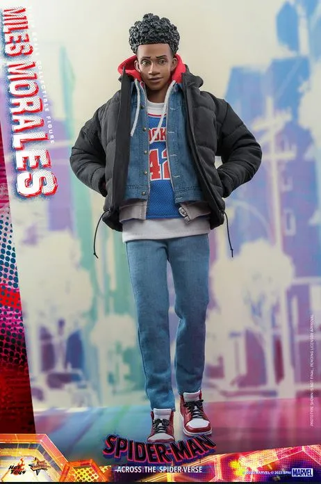 **Pre Order**Hot Toys 1/6 Scale Miles Morales Action Figure